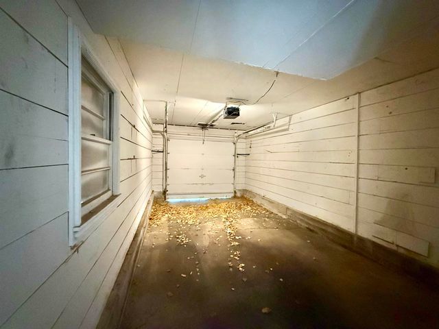 421 N Harding, Wichita, KS 67208