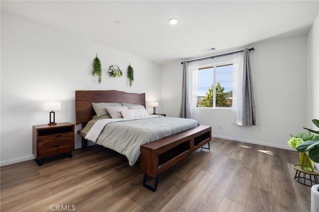 29807 Saddle Ranch Place, Menifee, CA 92584