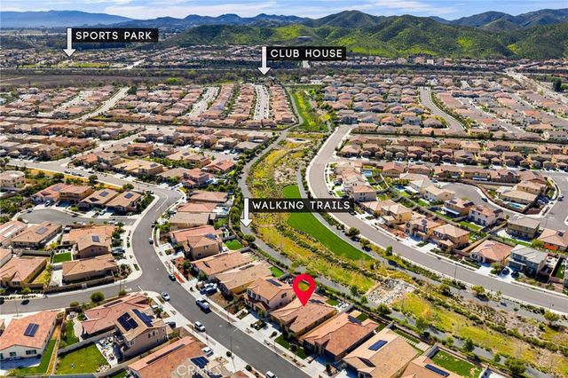 29807 Saddle Ranch Place, Menifee, CA 92584