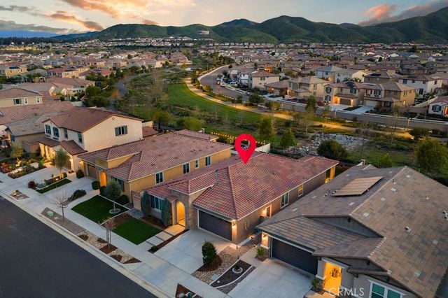 29807 Saddle Ranch Place, Menifee, CA 92584