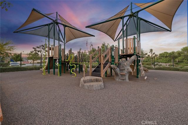 29807 Saddle Ranch Place, Menifee, CA 92584