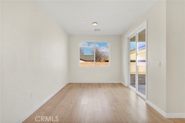 13525 Sea Gull Dr, Victorville, CA 92395