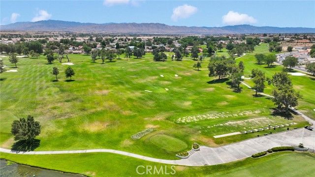 13525 Sea Gull Dr, Victorville, CA 92395