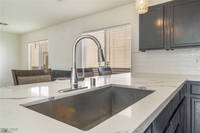 5857 Rainbow Bridge Drive, Las Vegas, NV 89142