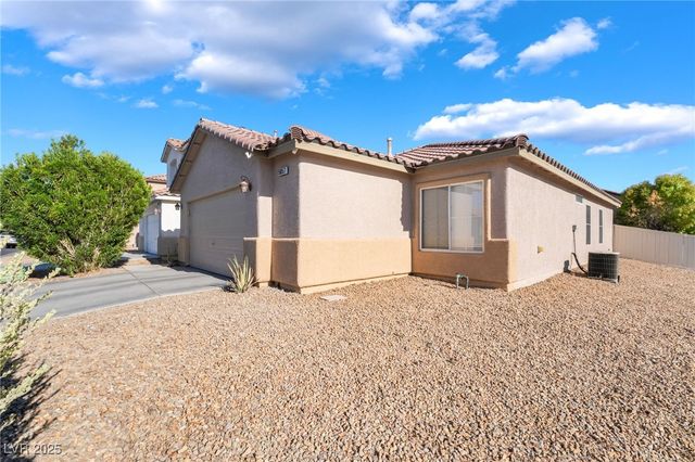 5857 Rainbow Bridge Drive, Las Vegas, NV 89142