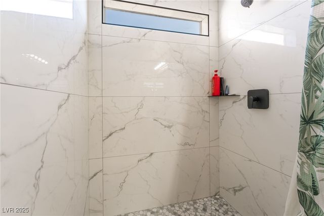 5857 Rainbow Bridge Drive, Las Vegas, NV 89142