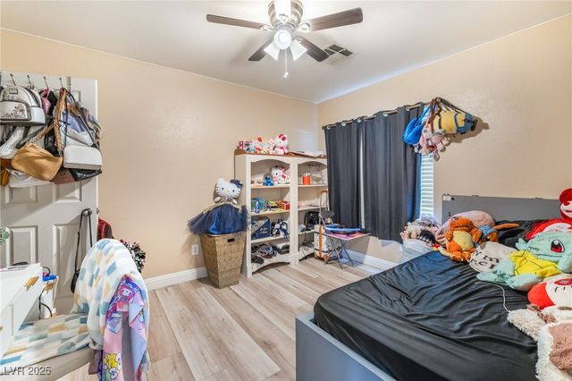 5857 Rainbow Bridge Drive, Las Vegas, NV 89142