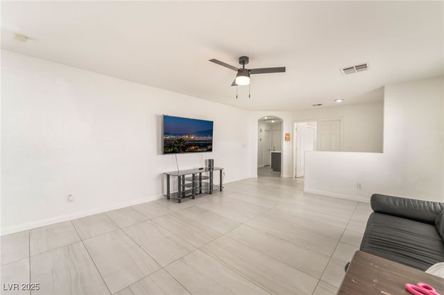 5857 Rainbow Bridge Drive, Las Vegas, NV 89142