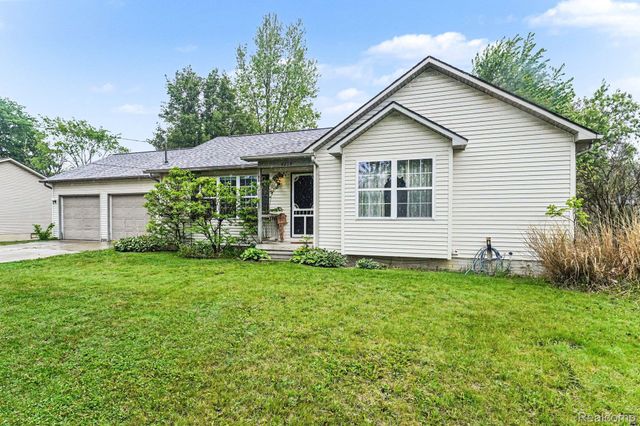 4228 Thom Street, Burton, MI 48509