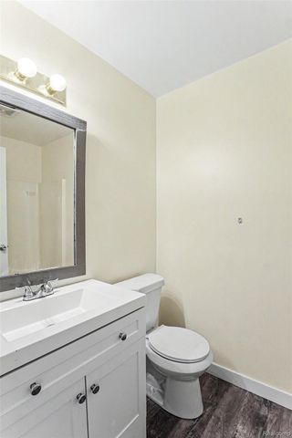 4228 Thom Street, Burton, MI 48509