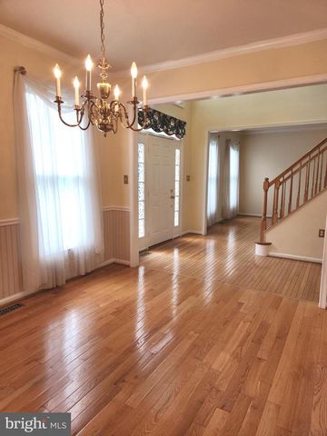 21218 EDGEWOOD CT, Sterling, VA 20165