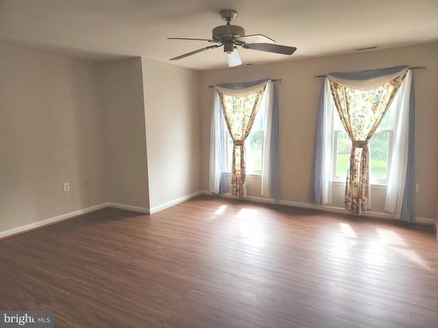 21218 EDGEWOOD CT, Sterling, VA 20165