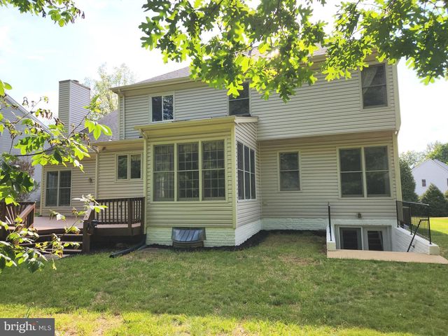 21218 EDGEWOOD CT, Sterling, VA 20165