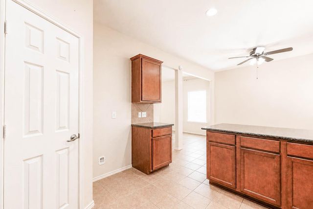 10311 Whisper Bluff Drive, Humble, TX 77396
