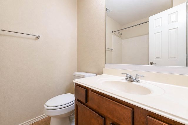 10311 Whisper Bluff Drive, Humble, TX 77396