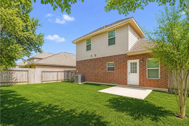 10311 Whisper Bluff Drive, Humble, TX 77396