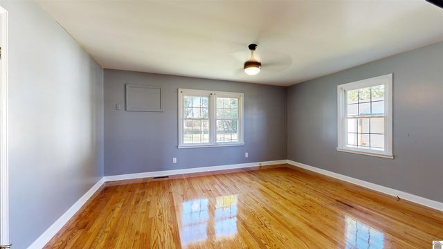 5483 State Route 97, Mayfield, KY 42066