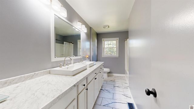 5483 State Route 97, Mayfield, KY 42066