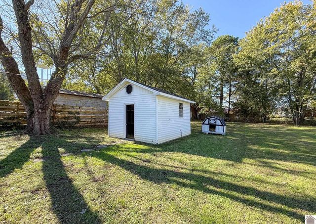 5483 State Route 97, Mayfield, KY 42066