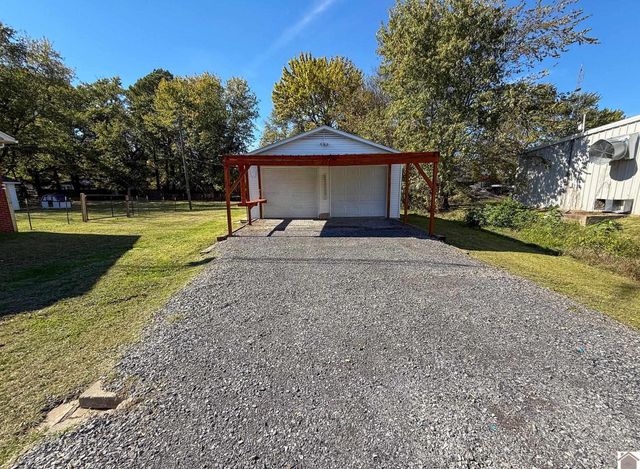 5483 State Route 97, Mayfield, KY 42066