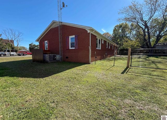5483 State Route 97, Mayfield, KY 42066