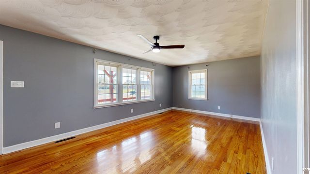 5483 State Route 97, Mayfield, KY 42066