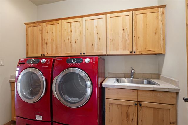 5 Rico Court, Santa Fe, NM 87508