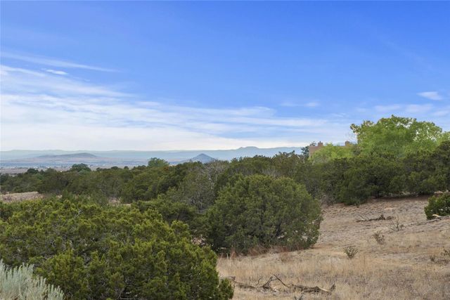 5 Rico Court, Santa Fe, NM 87508