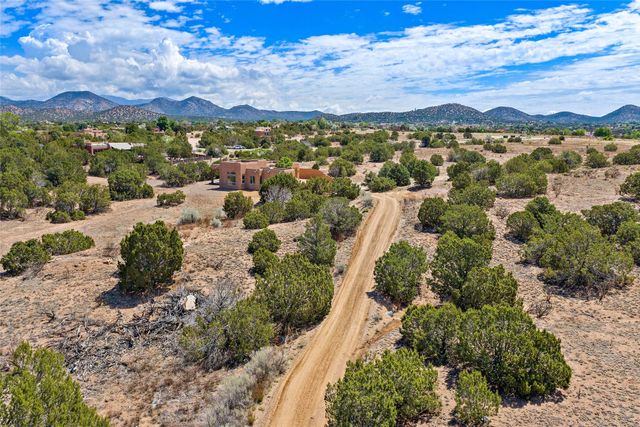 5 Rico Court, Santa Fe, NM 87508