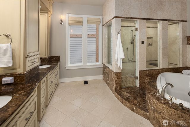 21219 SE 39th Street, Sammamish, WA 98075