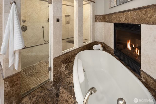 21219 SE 39th Street, Sammamish, WA 98075