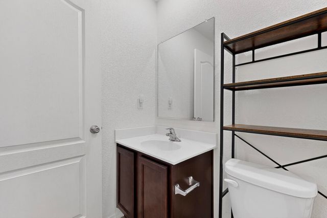 3892 Hernandez Street SW, Los Lunas, NM 87031