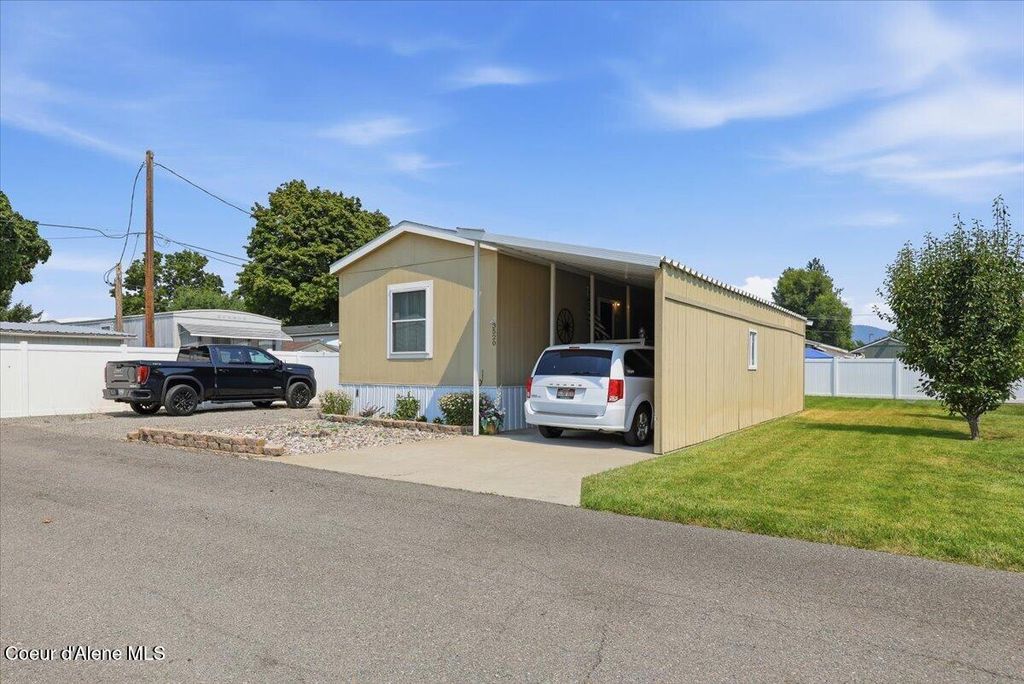 3520 PJ Ln, Coeur d'Alene, ID 83815 photo 1