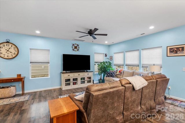 371 Copes Court, Kannapolis, NC 28081