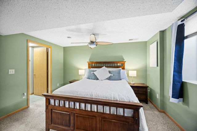 4240 Braddock Trail, Eagan, MN 55123