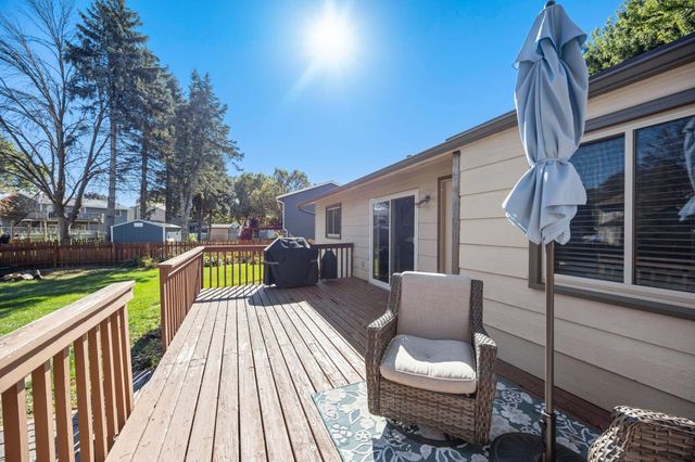 4240 Braddock Trail, Eagan, MN 55123