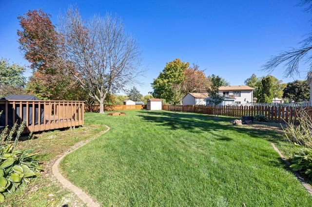 4240 Braddock Trail, Eagan, MN 55123