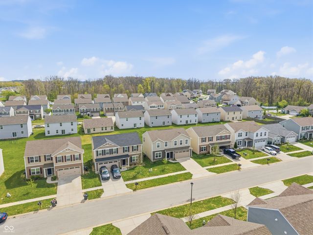 327 Campus Lane, Greenwood, IN 46143