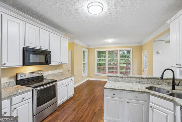 1811 Lake Cove Drive SW, Atlanta, GA 30331