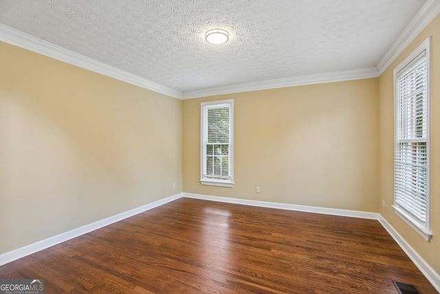 1811 Lake Cove Drive SW, Atlanta, GA 30331