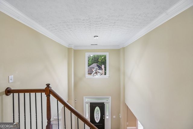 1811 Lake Cove Drive SW, Atlanta, GA 30331