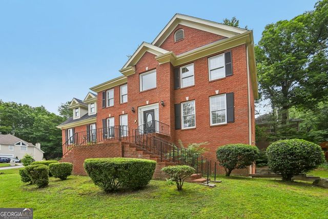 1811 Lake Cove Drive SW, Atlanta, GA 30331