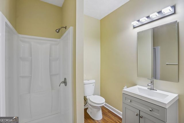 1811 Lake Cove Drive SW, Atlanta, GA 30331
