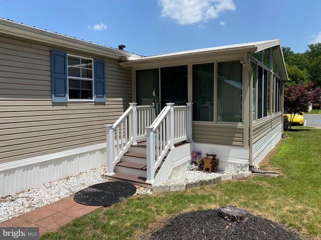 7504 GLENEAGLE DR, Jessup, MD 20794