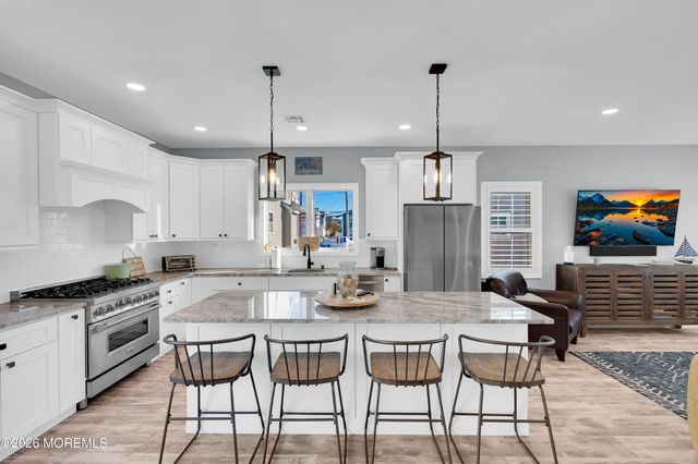 200 Coolidge Avenue, Ortley Beach, NJ 08751