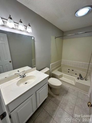 18801 Nautical Drive 201, Cornelius, NC 28031