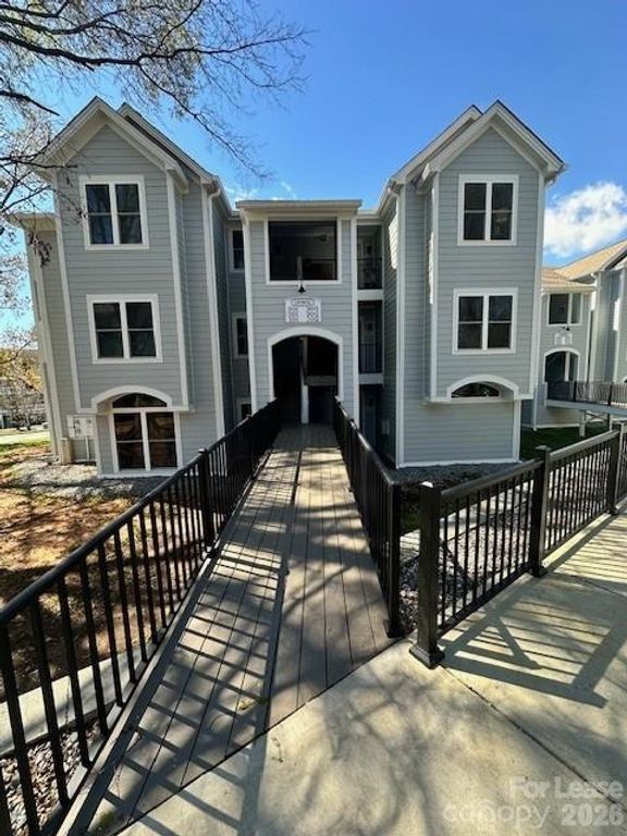 18801 Nautical Drive 201, Cornelius, NC 28031
