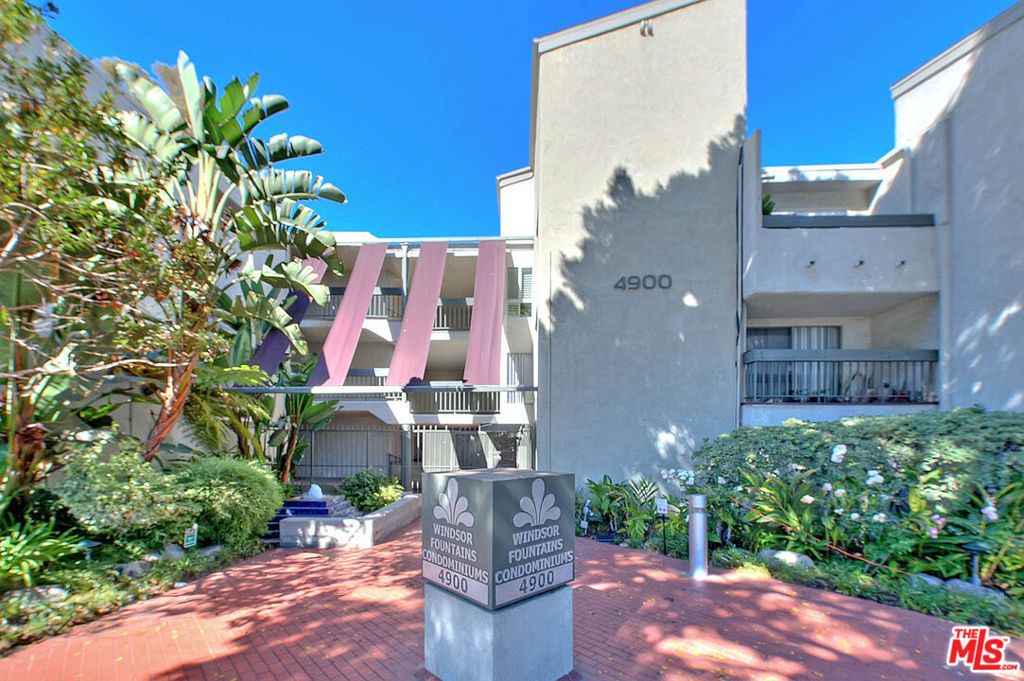 Image 2 of property listing at 4900 Overland Avenue 274, Culver City, CA 90230