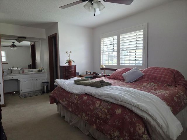 13001 Bristol Avenue, Grandview, MO 64030