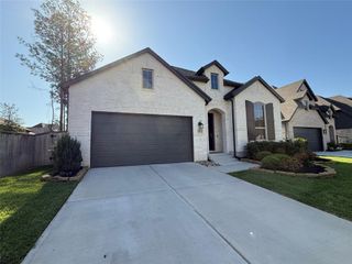 217 Sky Top Drive, Montgomery, TX 77316
